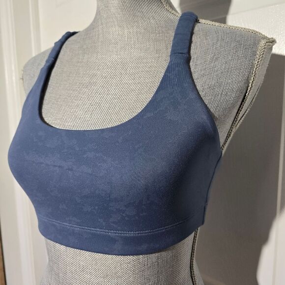 LORNA JANE bra - Picture 2 of 3